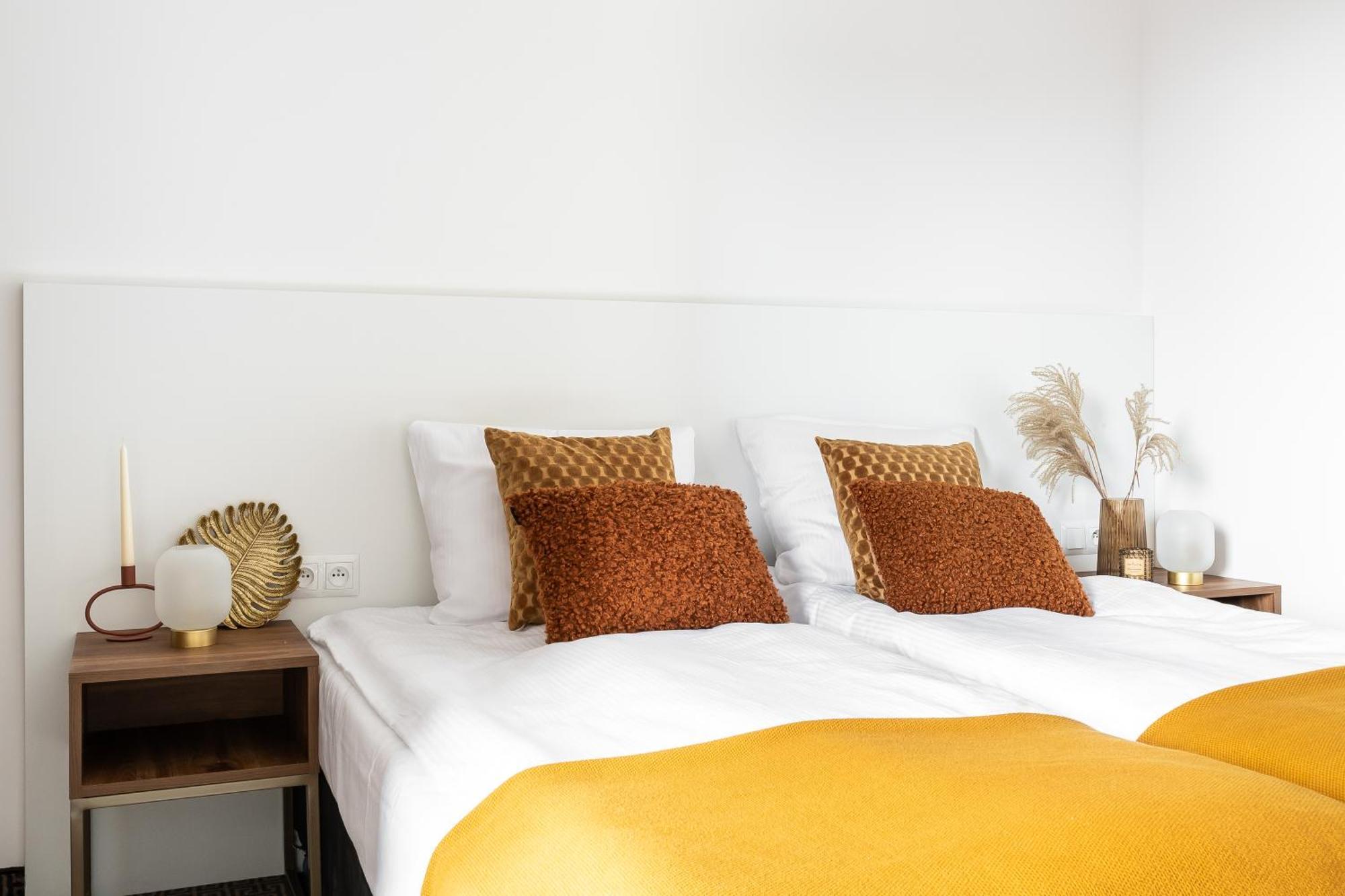 노비 타르그 Oberza Pod Roza Restauracja, Sauny, Jacuzzi B&B 외부 사진