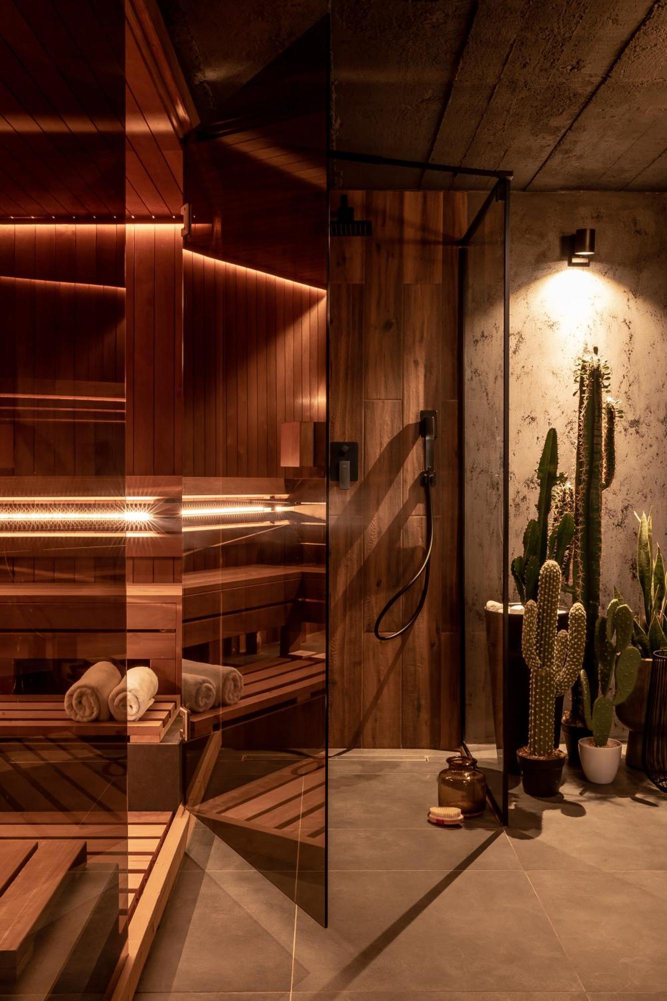 노비 타르그 Oberza Pod Roza Restauracja, Sauny, Jacuzzi B&B 외부 사진