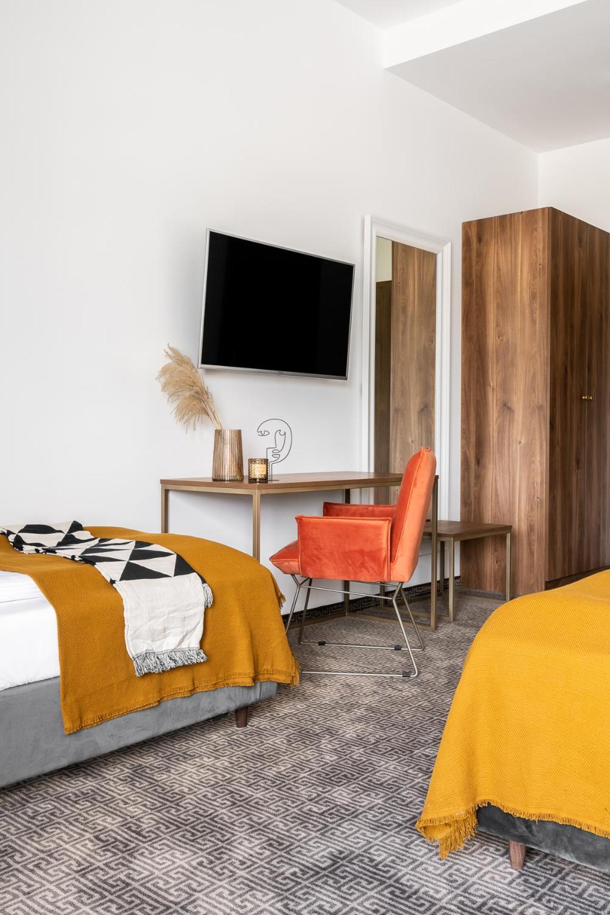 노비 타르그 Oberza Pod Roza Restauracja, Sauny, Jacuzzi B&B 외부 사진